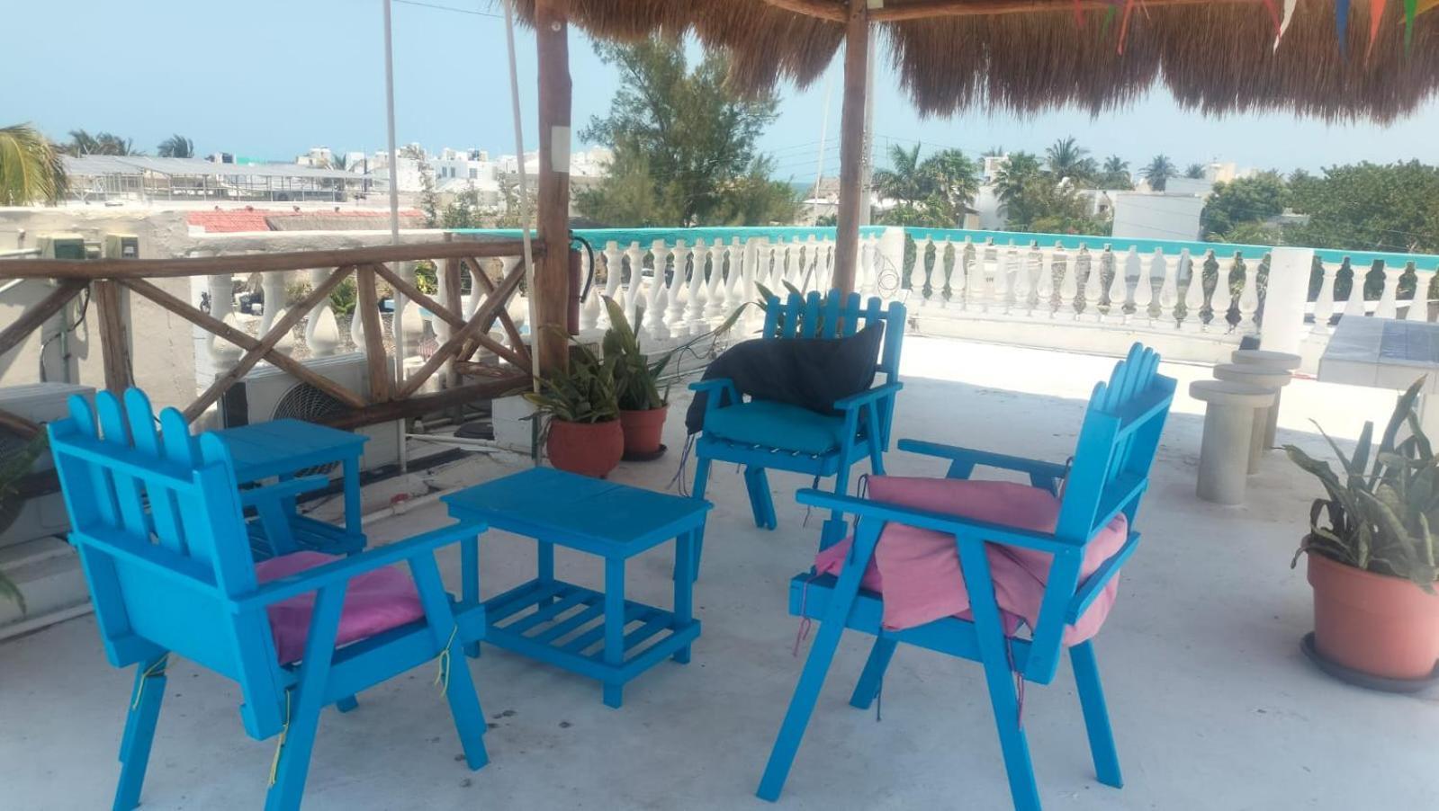 Malecon Beach House In Progreso 1 Block From Beach Exterior foto